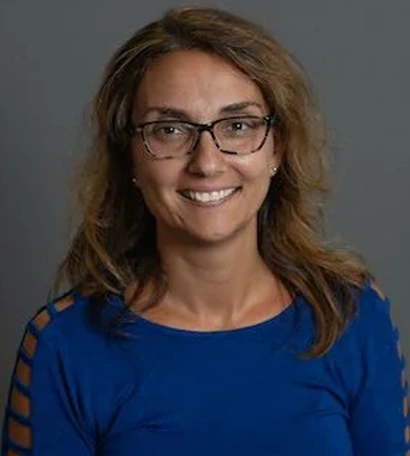 laura-villa-attorney-img